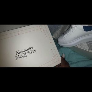 Brand new, never worn